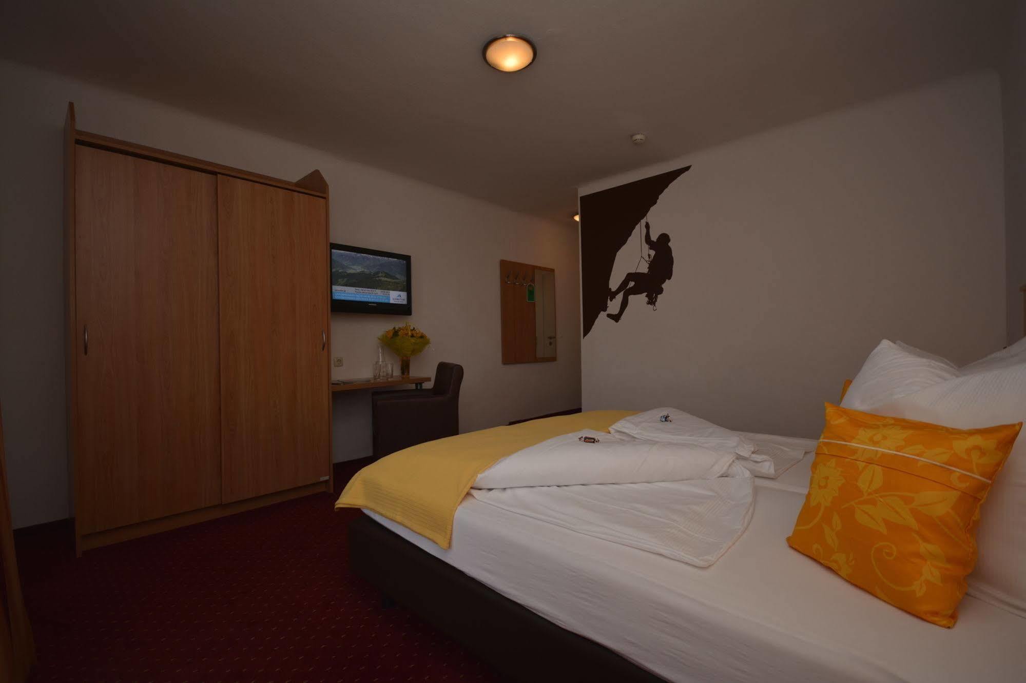 Sporthotel Kitz Fusch an der Glocknerstraße Dış mekan fotoğraf